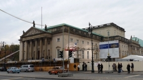 Staatsoper Berlin, Unter den Linden